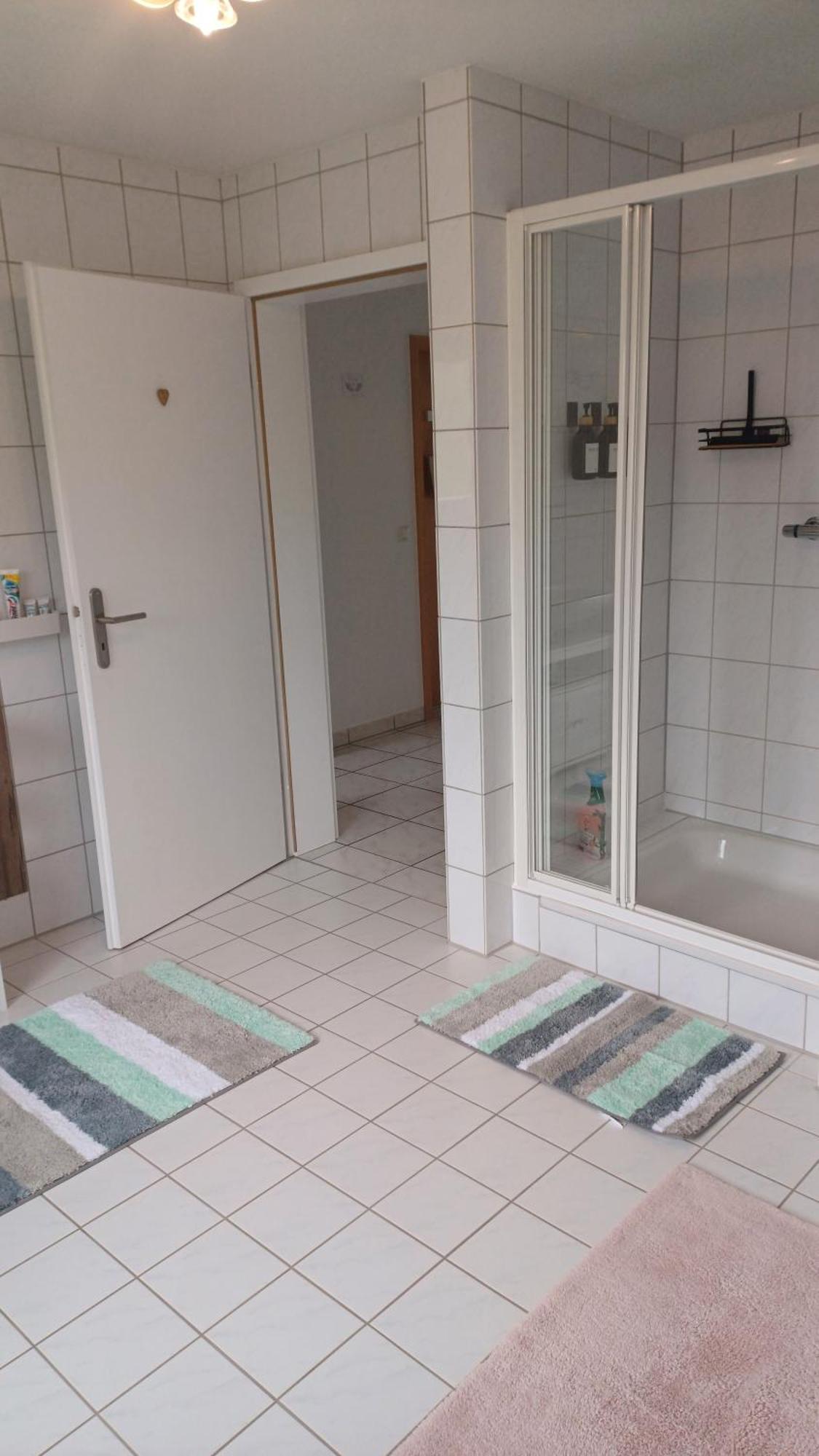 Helle Schoene Dachgeschosswohnung Mit Balkon Stockach Exterior foto